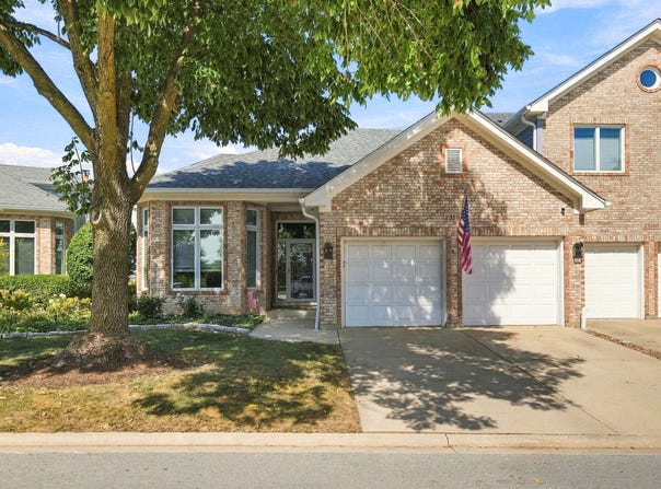 23102 Lacroix Lane, Plainfield, IL 60544