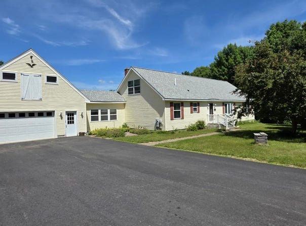 1110 West Road, Bowdoin, ME 04287
