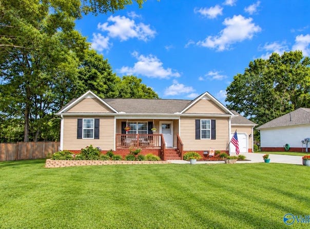216 Temple Crossing, Arab, AL 35016