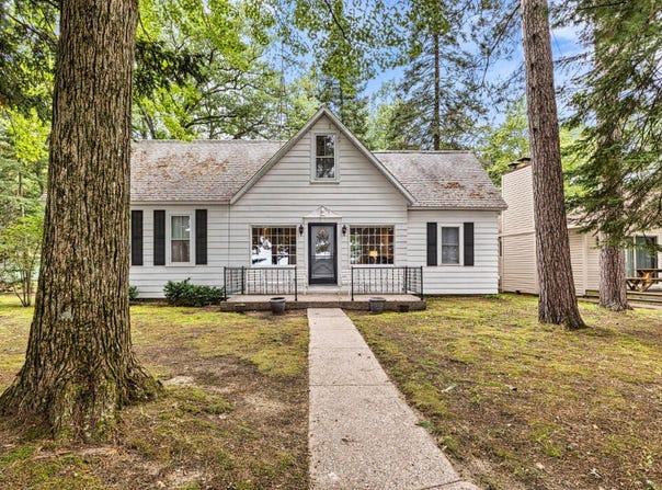103A Jones Avenue, Roscommon, MI 48653