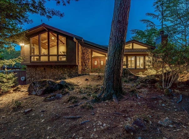 3828 Alta Vista Avenue, Santa Rosa, CA 95409