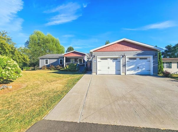 35 Christopher Rd, Chemung, NY 14825