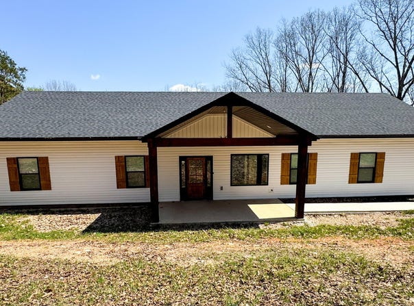 290 Mccord Bend Road, Galena, MO 65656