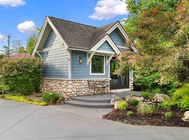 2095 Windover Drive, Petoskey, MI 49770