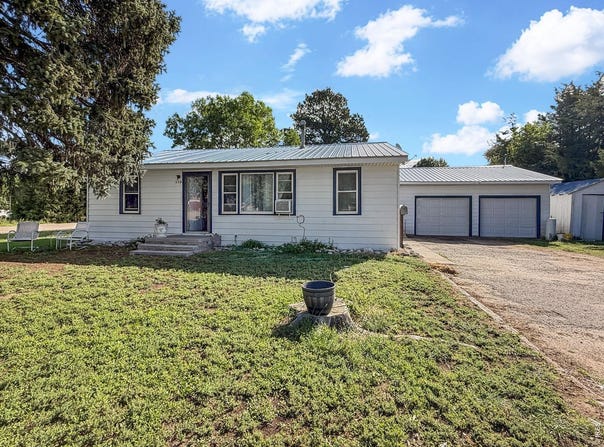 113 N Custer Ave, Fleming, CO 80728