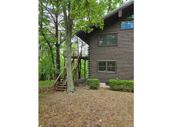 539 Thompson Lane, Noel, MO 64854