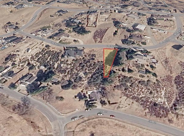 Deer Bank Road, Lake Hughes, CA 93532