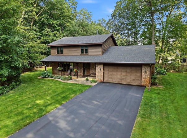 5665 Star Circle, Shorewood, MN 55331