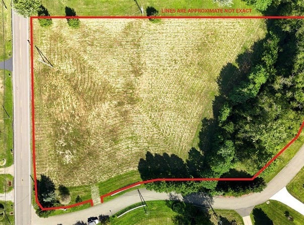 3186 SR-516, Dover, OH 44622