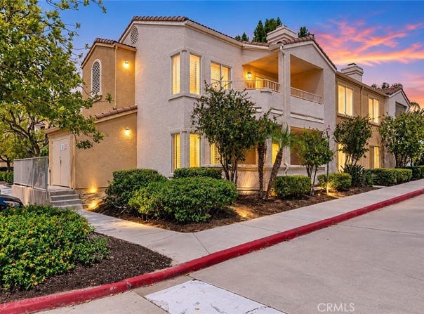 2325 Del Mar Way, Corona, CA 92882