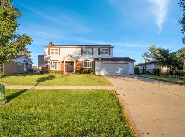 1177 Stark Place, Des Plaines, IL 60016