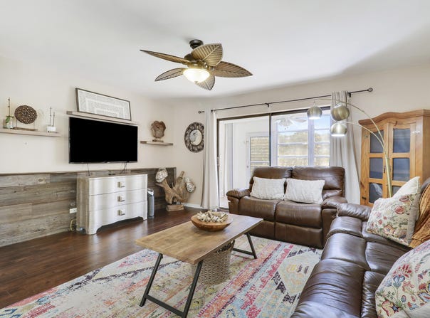 1700 Dover Road, Delray Beach, FL 33445