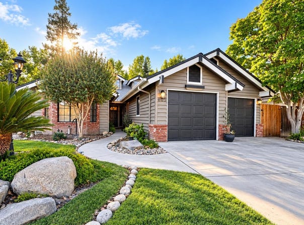 605 E Pintail Circle, Fresno, CA 93730