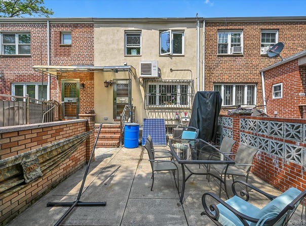 14703 77th Road, Flushing, NY 11367