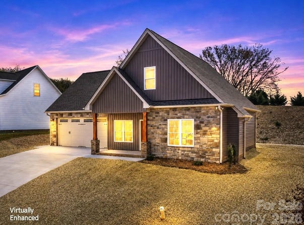 4957 Southview Drive, Hickory, NC 28602