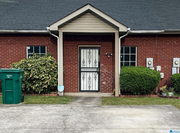 1821 COPPERFIELD LANE, CENTER POINT, AL 35215
