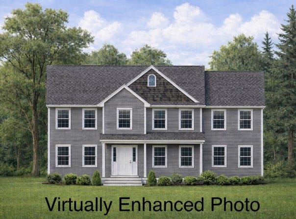 47 Daniel Road, Derry, NH 03038
