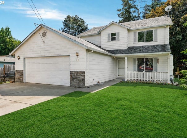 712 MAIN St, Dayton, OR 97114