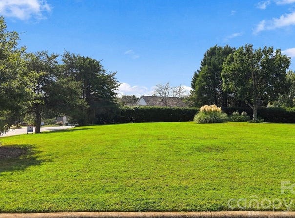 3736 Steve Ikerd Drive NE, Hickory, NC 28601