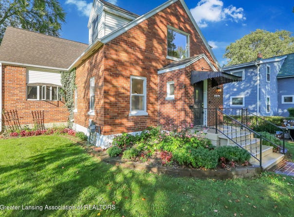 511 High Street, Williamston, MI 48895