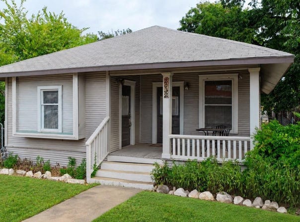2032 E Cesar Chavez St, Austin, TX 78702