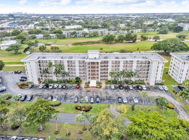 3001 S Course Drive, Pompano Beach, FL 33069