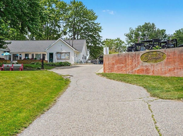 1508 N State Road, Ithaca, MI 48847