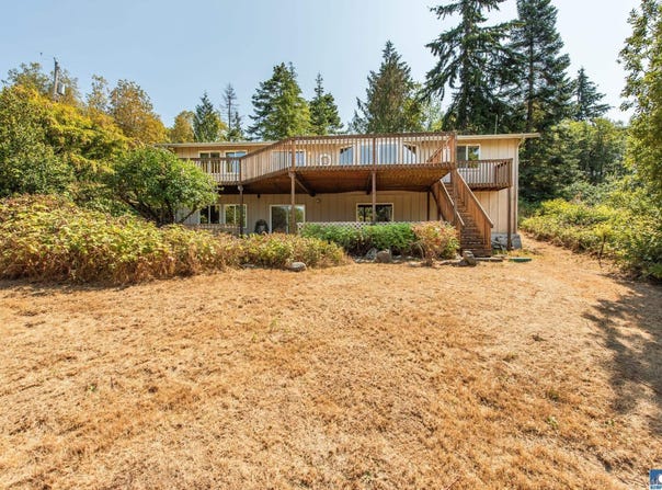 99 Nebel Dr, Sequim, WA 98382