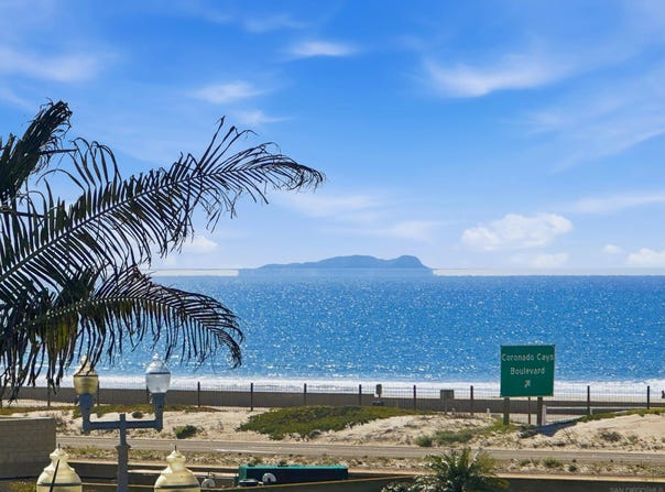 22 Montego Ct, Coronado, CA 92118