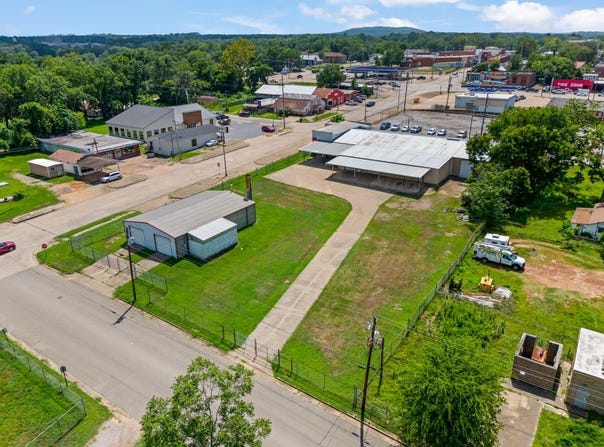 414 E Marshall Street, Gilmer, TX 75644