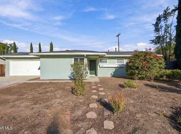 3585 Royal Avenue, Simi Valley, CA 93063