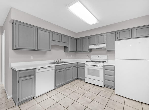 106 4th Avenue, Shalimar, FL 32579