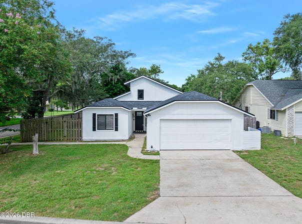 5 Winding Woods Trail, Ormond Beach, FL 32174