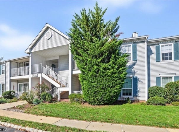 403 Reading Cir, Bridgewater Twp., NJ 08807-7023