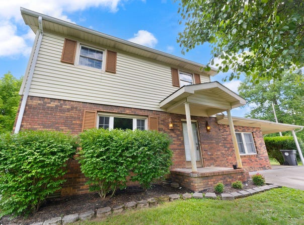 697 Oaklawn Circle, Corbin, KY 40701
