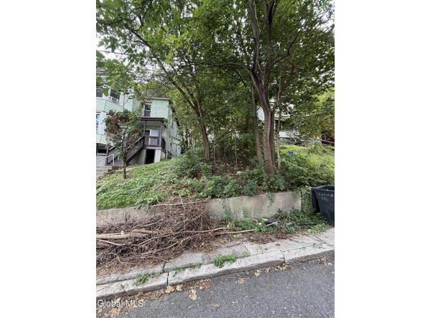 1352 1st Street, Rensselaer, NY 12144