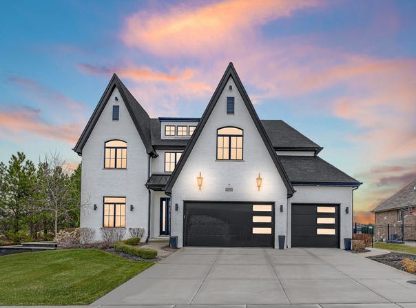 22303 Majestic Lane, Frankfort, IL 60423