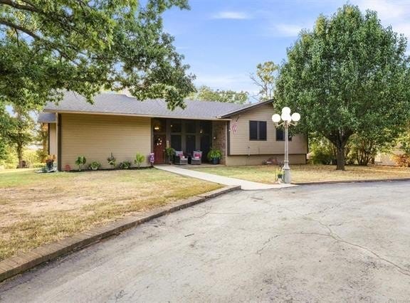 171 Woods Road, Mead, OK 73449