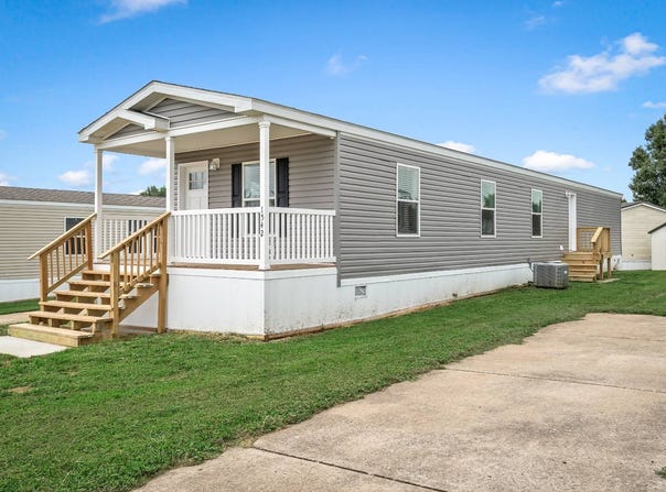 1542 San Juan Lane, Moscow Mills, MO 63362