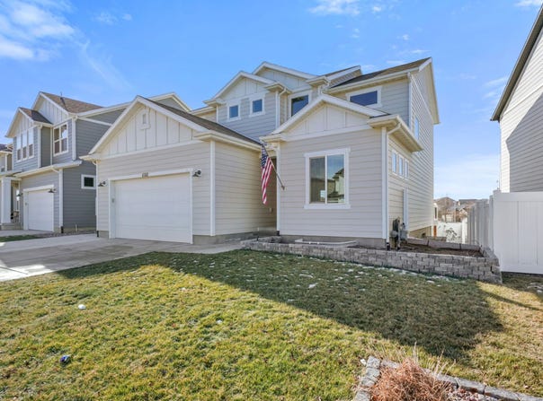 4368 E INVERNESS Ln E, Eagle Mountain, UT 84005