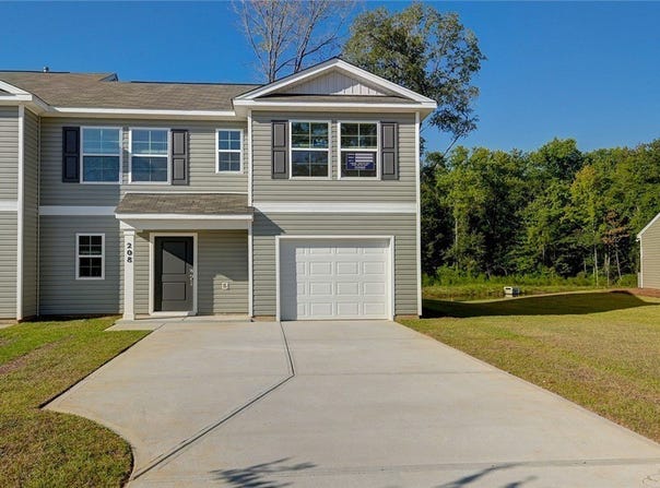 110 Gardens Drive, Brunswick, GA 31525