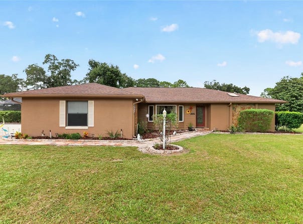 205 E FALCONRY Court, HERNANDO, FL 34442