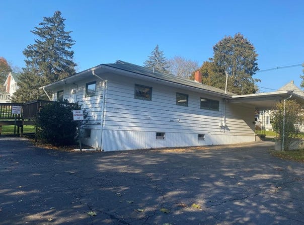 12 Walnut St, Towanda, PA 18848