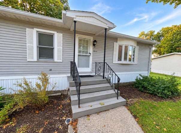 7 Amy Lane, Hampstead, NH 03841