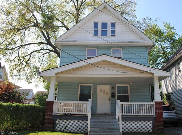 8911 Sauer Avenue, Cleveland, OH 44102