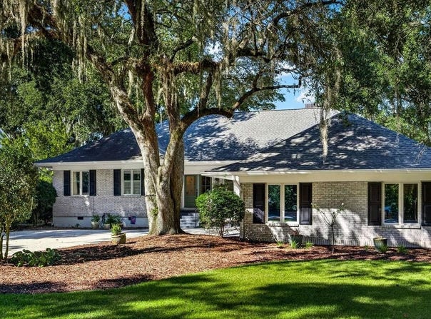 133 Blue Heron Rd., Georgetown, SC 29440
