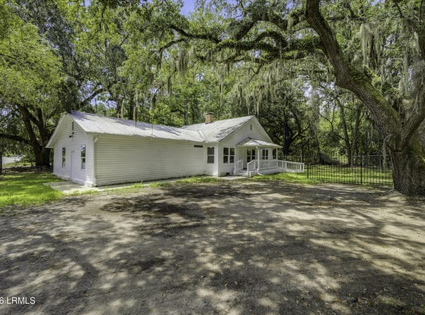 1890 Trask Parkway, Seabrook, SC 29940
