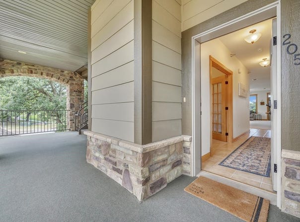 1701 Chicago Ave., Spirit Lake, IA 51360