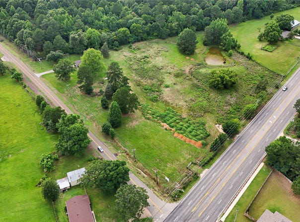 4125 Gregg Tex Road, Longview, TX 75604