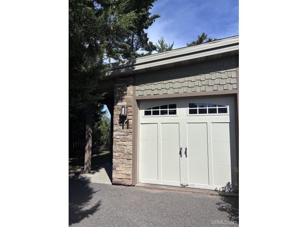 351 W Main St Streets, Marquette, MI 49855